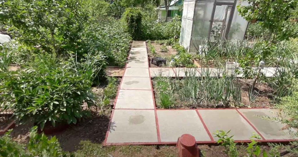 21 идея, как сделать садовую дорожку своими руками